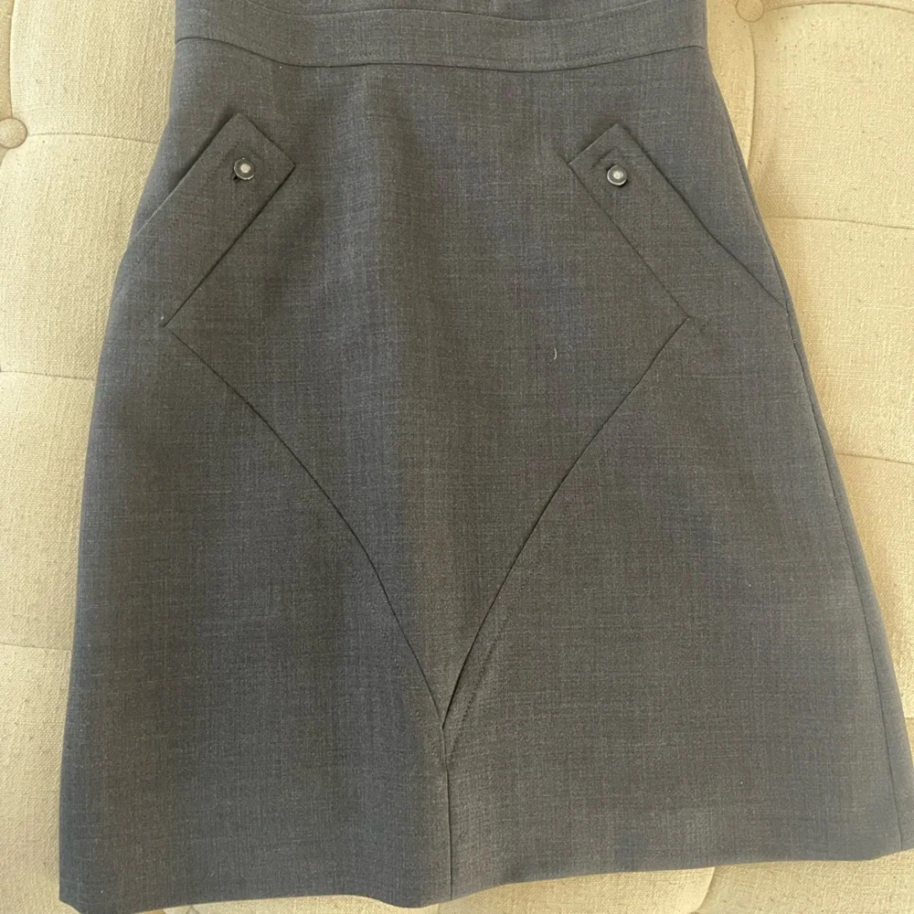 Tory Burch black sleeveless dress with button pockets - Picture 9 of 9